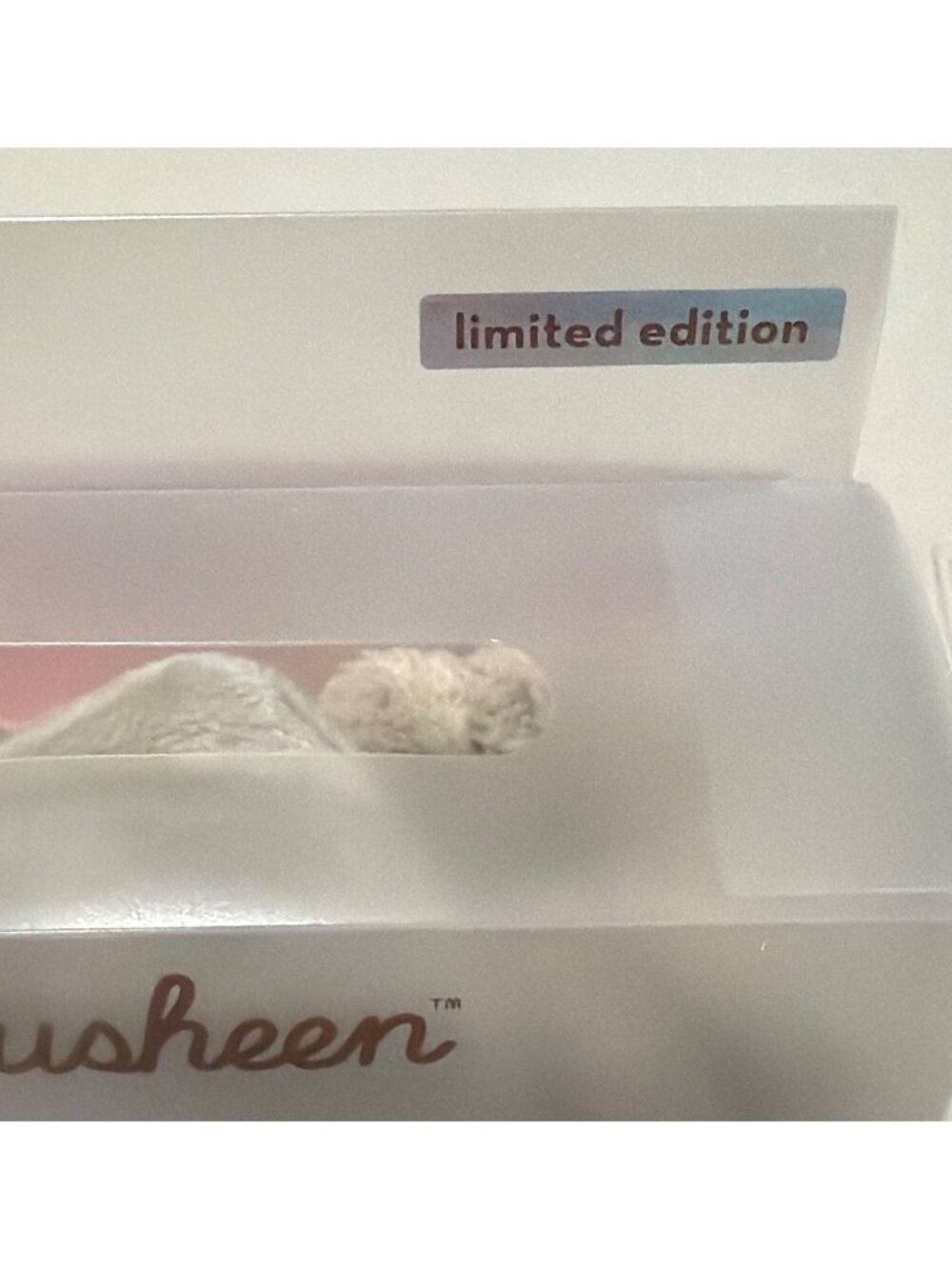 The Crème Shop X Pusheen Plush Spa Teddy Headyband Limited Edition - Picture 2 of 4